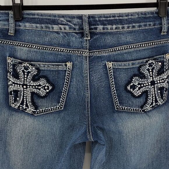 Revolt blue jeans, size 12, bling..Light distressed. Y2K Enbrodery. - Picture 8 of 11